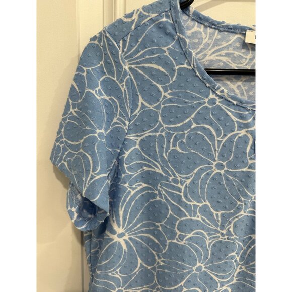 Emily Daniels Blue Floral Textured Short Sleeve Top Sz PM - Picture 4 of 10